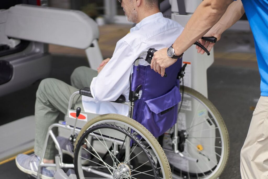 auto per persone con disabilità