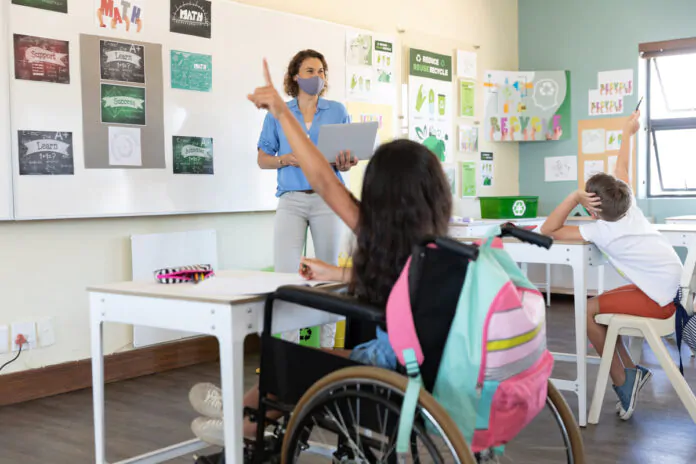 scuola alunni con disabilità insegnanti di sostegno